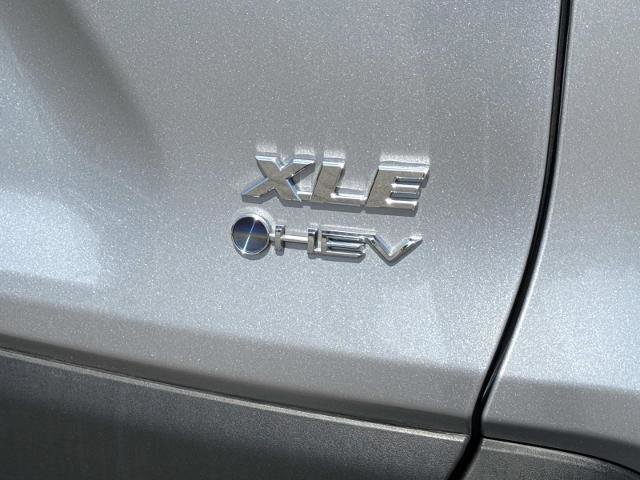 Used 2025 Toyota RAV4 XLE w/ Convenience Package AWD/4WD image 11