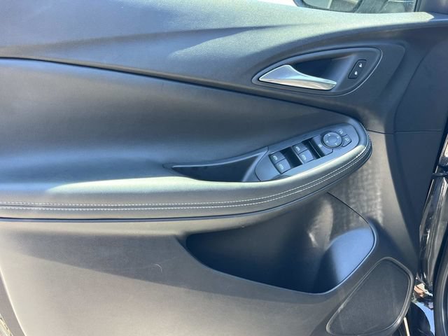 Used 2025 Buick Encore GX Preferred FWD image 29