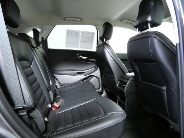 Certified 2024 Ford Edge SEL w/ Convenience Package AWD/4WD image 12