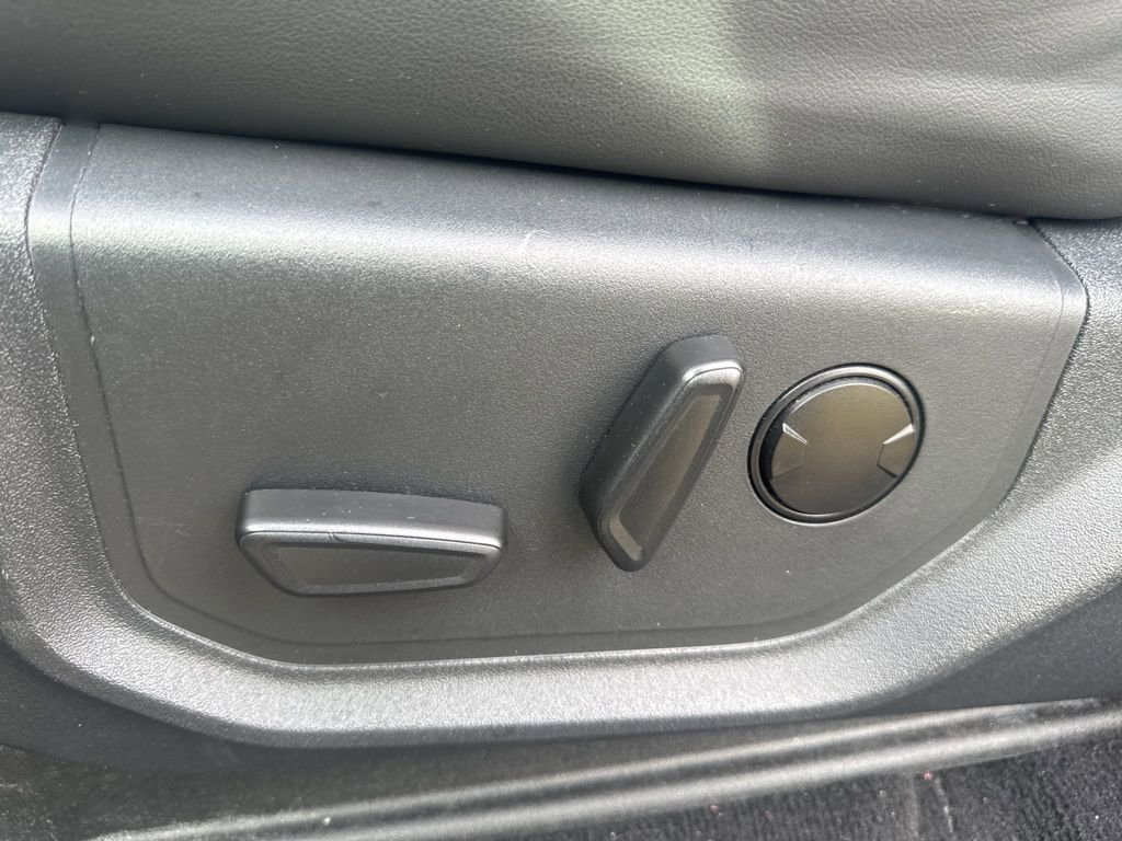 Certified 2024 Ford Expedition Max XLT image 18