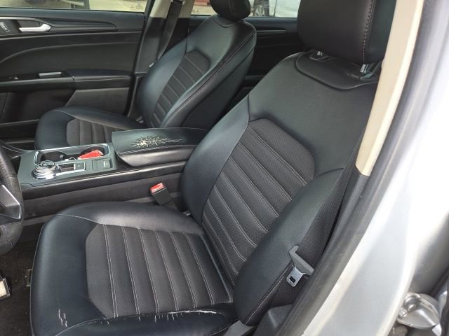 Certified 2018 Ford Fusion SE w/ Equipment Group 201A image 7