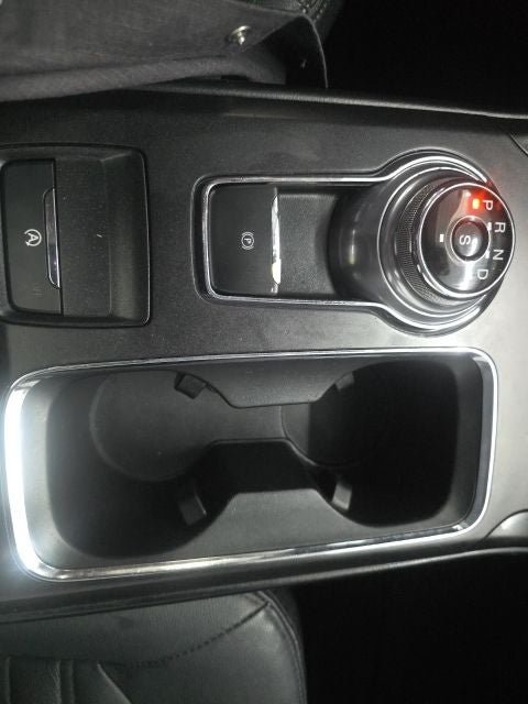 Certified 2019 Ford Fusion SE w/ Equipment Group 151A FWD image 21