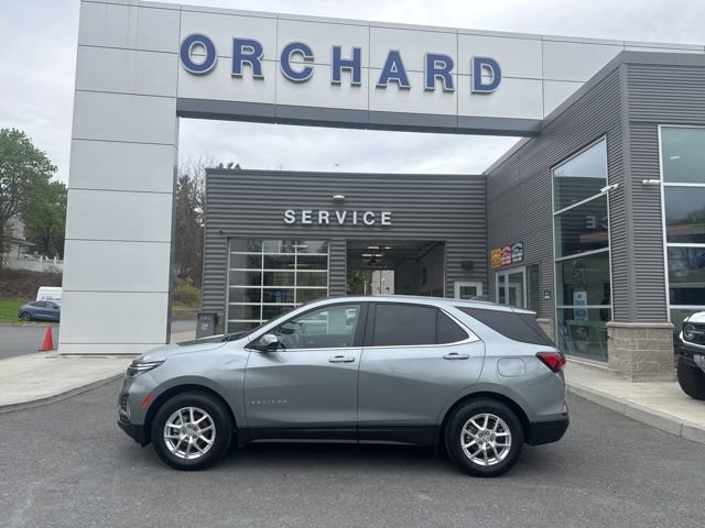 Used 2024 Chevrolet Equinox LT AWD/4WD image 2