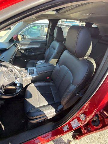 Used 2024 MAZDA CX-90 3.3 Turbo w/ Preferred Plus AWD/4WD image 10