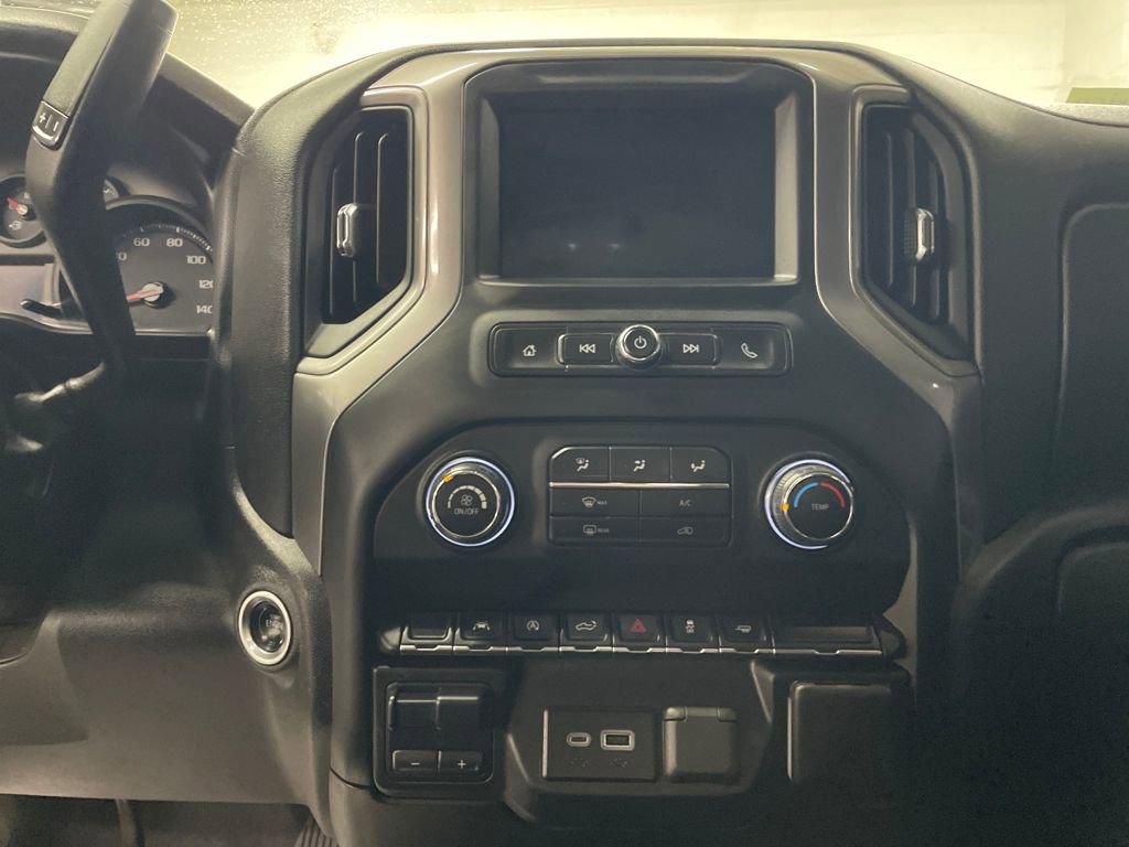 Used 2024 Chevrolet Silverado 1500 Custom image 22