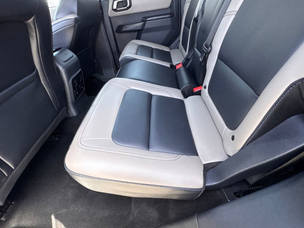 Certified 2024 Ford Bronco Wildtrak AWD/4WD image 30