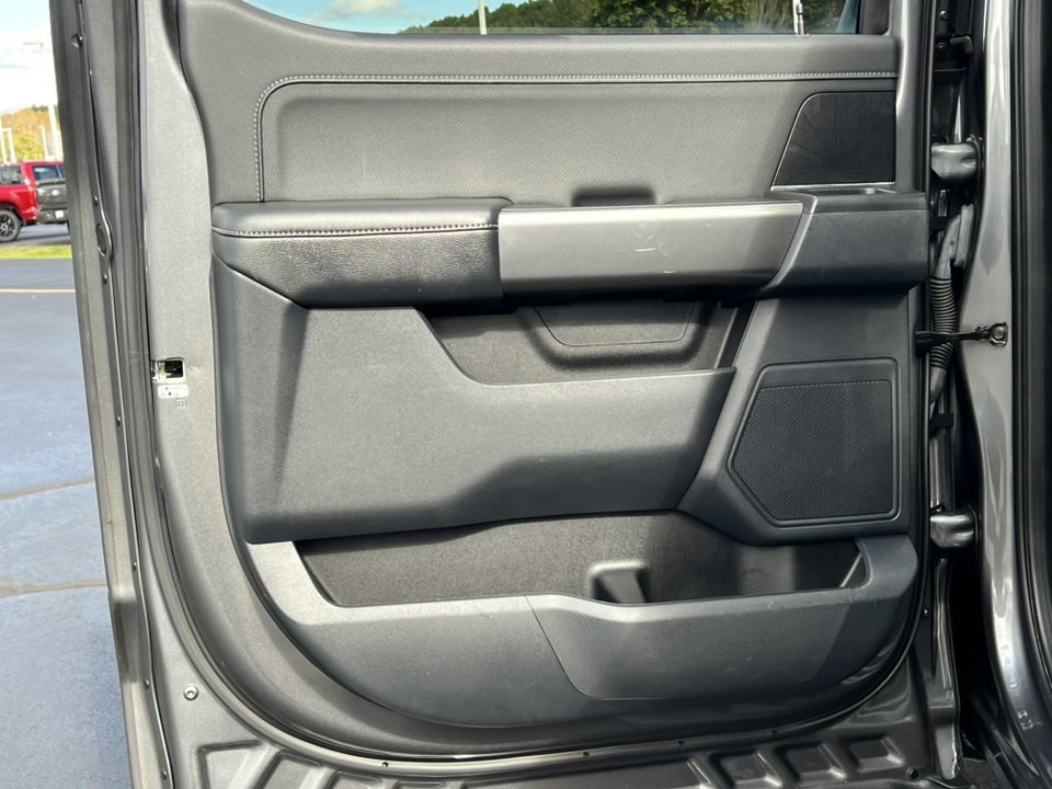 Certified 2022 Ford F150 XLT w/ Equipment Group 302A High image 42