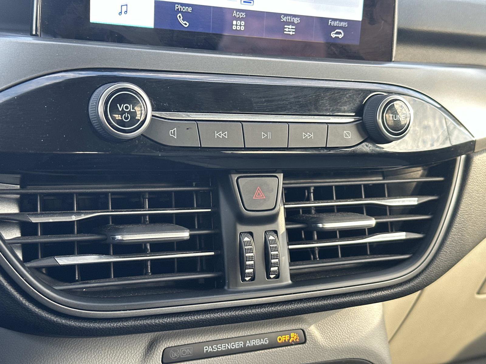 Certified 2023 Ford Escape Active w/ Cold Weather Package image 23