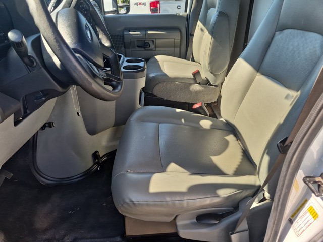 Certified 2022 Ford E-350 and Econoline 350 Super Duty w/ Power Windows & Locks Group RWD image 16