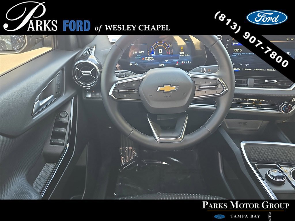 Used 2026 Chevrolet Equinox LT image 11