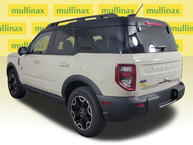 Certified 2025 Ford Bronco Sport Outer Banks w/ Outer Banks Tech Package+ image 11