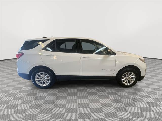 Used 2019 Chevrolet Equinox LS AWD/4WD image 7