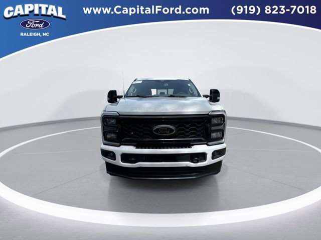 Certified 2025 Ford F250 Lariat w/ Lariat Ultimate Package image 9