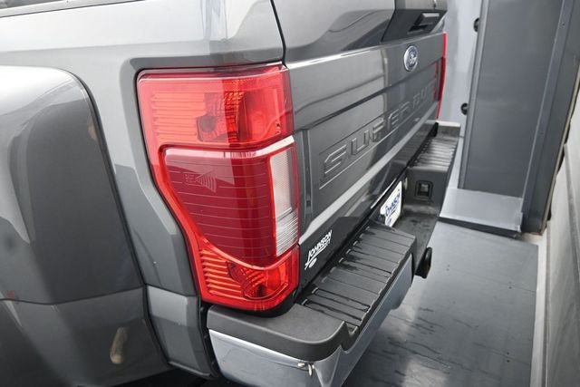 Certified 2022 Ford F350 XLT AWD/4WD image 23