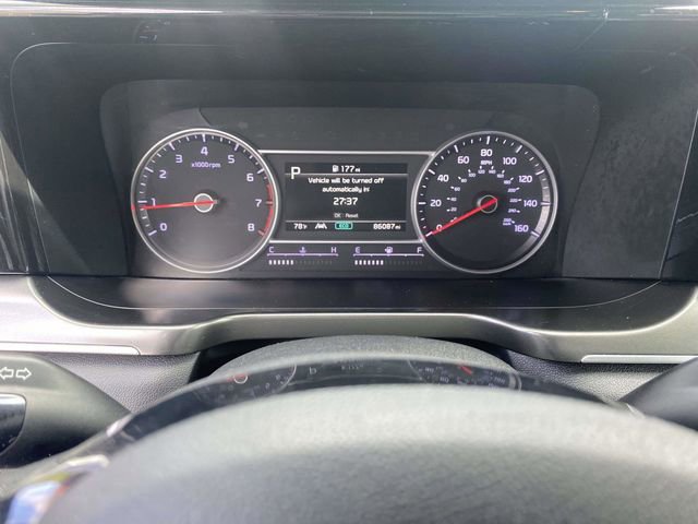 Used 2022 Kia Sorento S FWD image 24