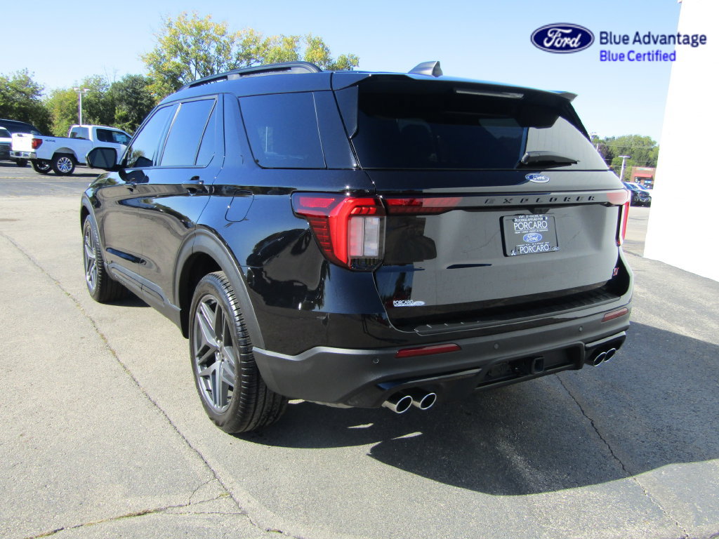 Certified 2026 Ford Explorer ST AWD/4WD image 5