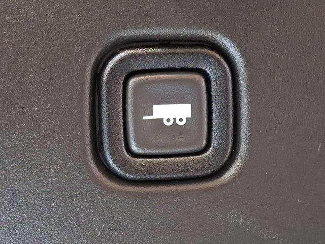 Used 2022 Chevrolet Express 2500 w/ Communications Package RWD image 25