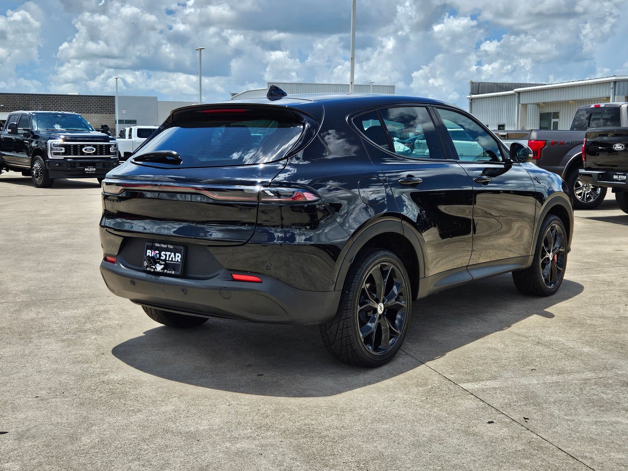 Used 2023 Dodge Hornet GT w/ Track Pack AWD/4WD image 3