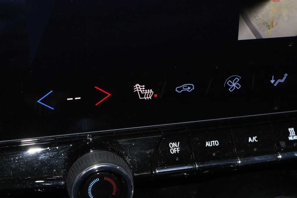 Used 2024 Chevrolet Blazer EV LT image 11