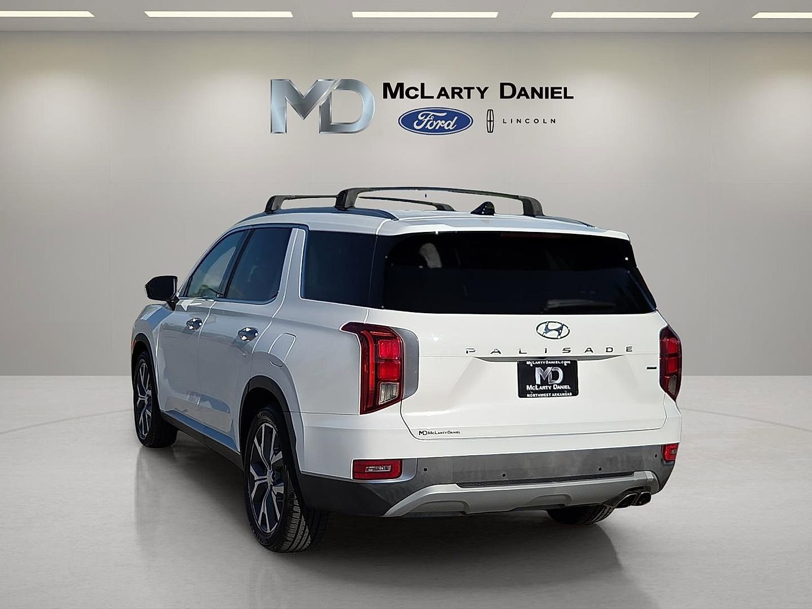 Used 2022 Hyundai Palisade SEL w/ Premium Package AWD/4WD image 4