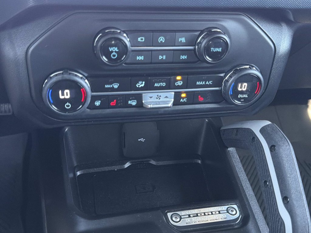 Certified 2023 Ford Bronco Outer Banks w/ Sasquatch Package AWD/4WD image 24