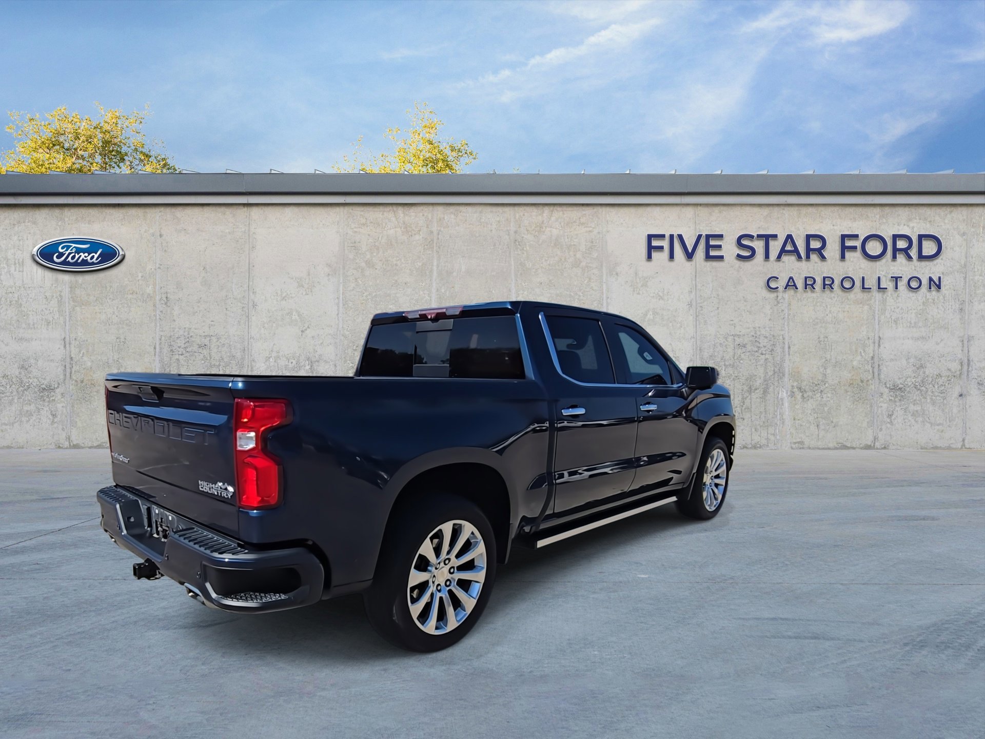 Used 2021 Chevrolet Silverado 1500 High Country image 5