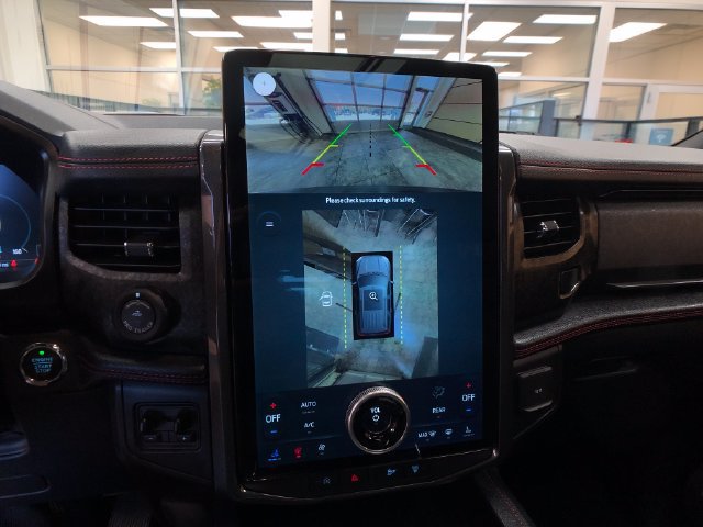 Certified 2022 Ford Expedition Limited AWD/4WD image 16