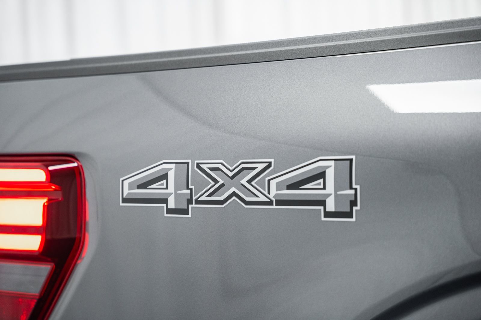 Certified 2025 Ford F150 Lariat image 25