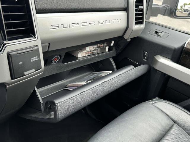 Certified 2022 Ford F250 Lariat w/ Camper Package image 33