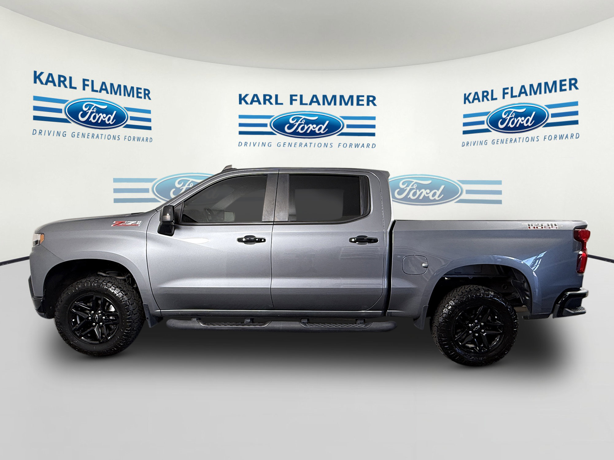 Used 2020 Chevrolet Silverado 1500 LT Trail Boss AWD/4WD image 5