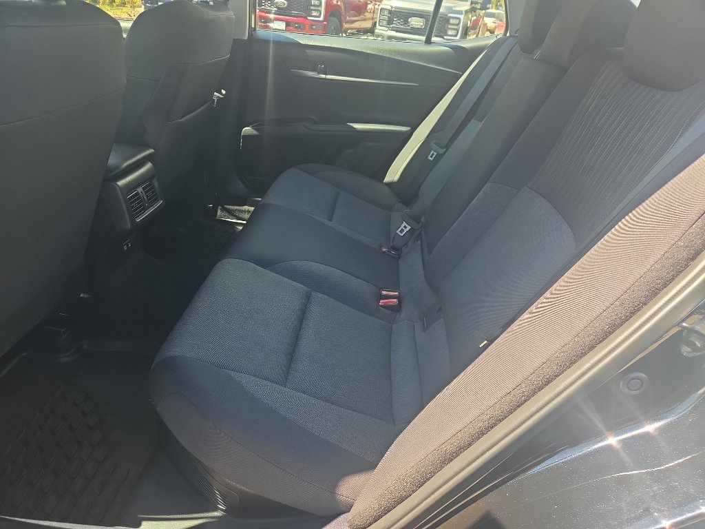 Used 2025 Toyota Camry LE AWD/4WD image 16