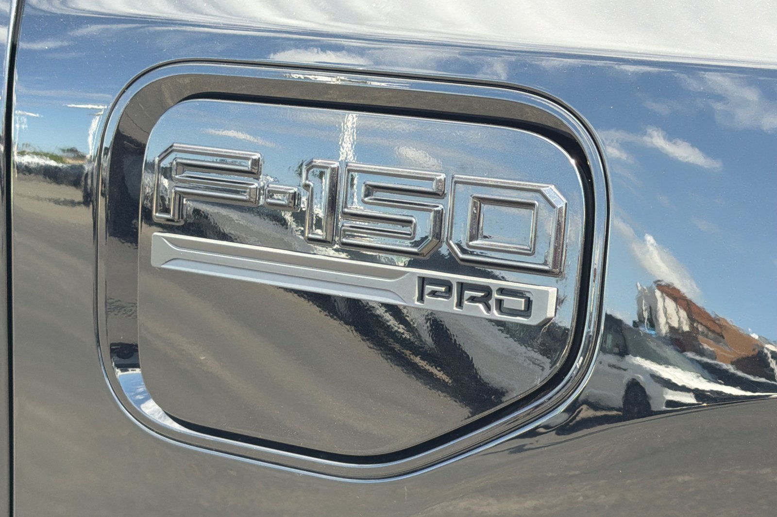 Certified 2023 Ford F150 Lightning Pro w/ Tow Technology Package AWD/4WD image 26