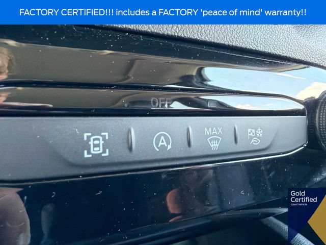 Certified 2025 Ford Escape Platinum AWD/4WD image 39
