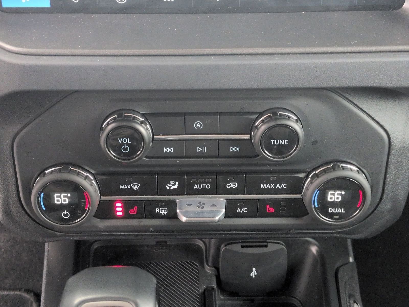 Certified 2025 Ford Bronco Big Bend AWD/4WD image 21