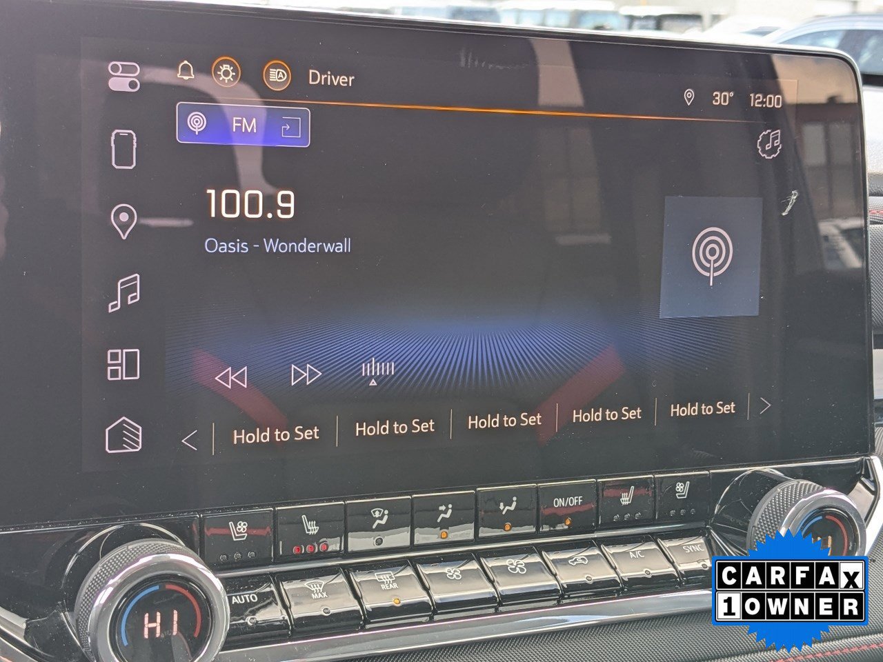 Used 2024 Chevrolet Colorado Z71 w/ Z71 Convenience Package 2 image 19