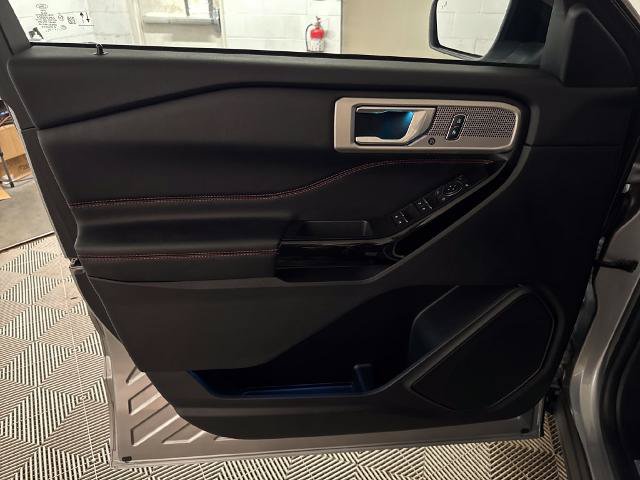 Certified 2022 Ford Explorer ST-Line RWD image 15
