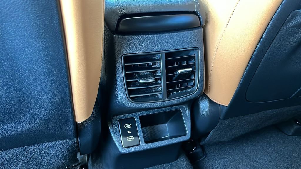 Used 2025 Kia Seltos EX w/ EX Sunroof Package FWD image 10
