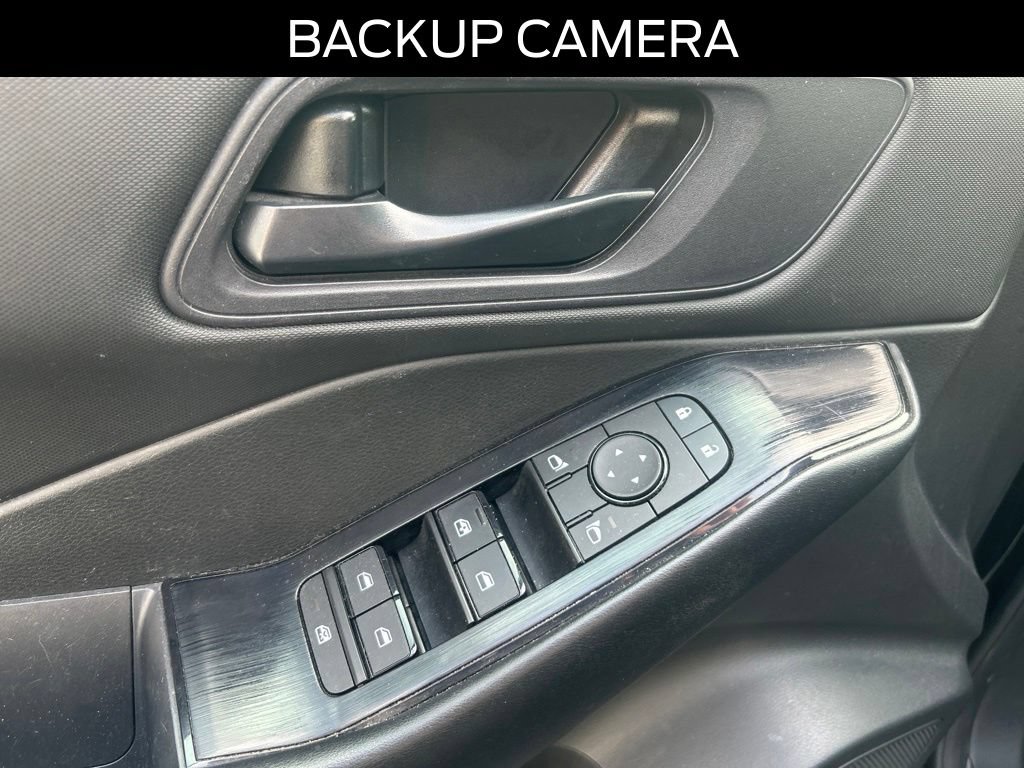 Used 2024 Nissan Rogue S AWD/4WD image 11