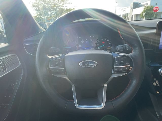 Certified 2023 Ford Explorer ST-Line w/ Class IV Trailer Tow Package AWD/4WD image 17