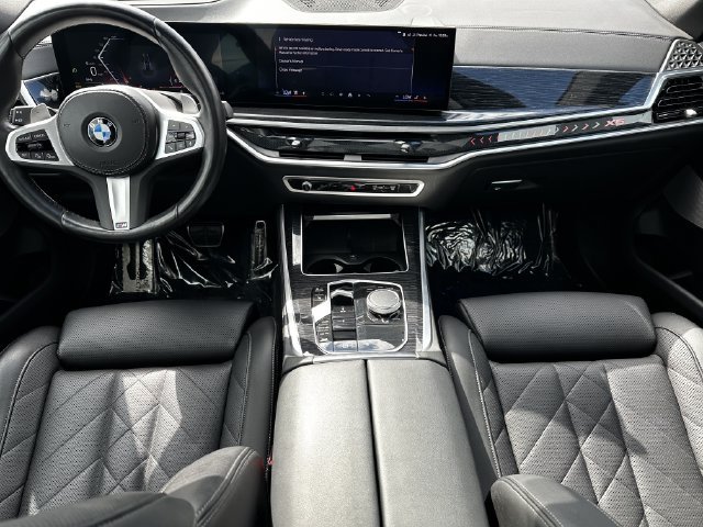 Used 2024 BMW X5 xDrive40i w/ M Sport Package AWD/4WD image 15