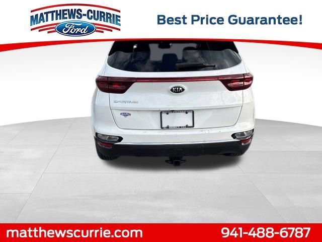 Used 2021 Kia Sportage LX image 3