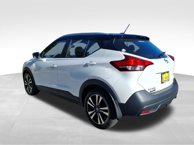 Used 2018 Nissan Kicks SV FWD image 7
