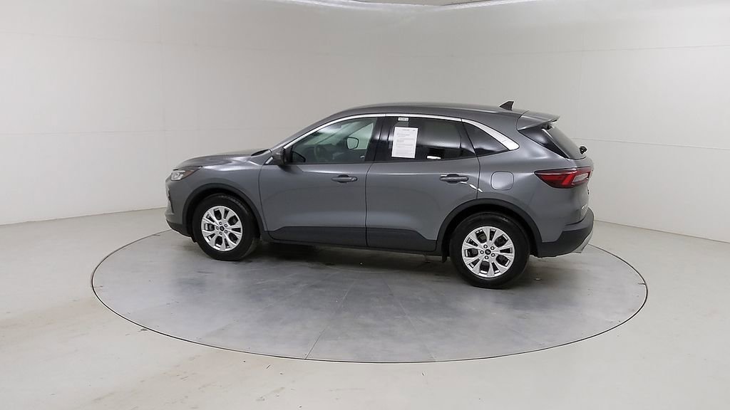 Certified 2023 Ford Escape Active w/ Tech Pack #2 FWD image 17