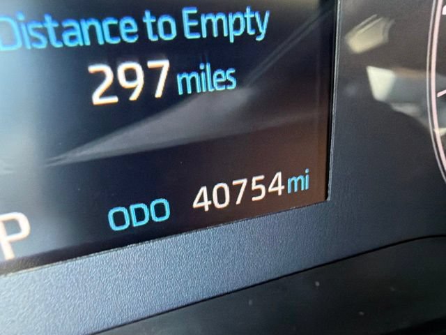 Used 2024 Toyota Corolla LE FWD image 38