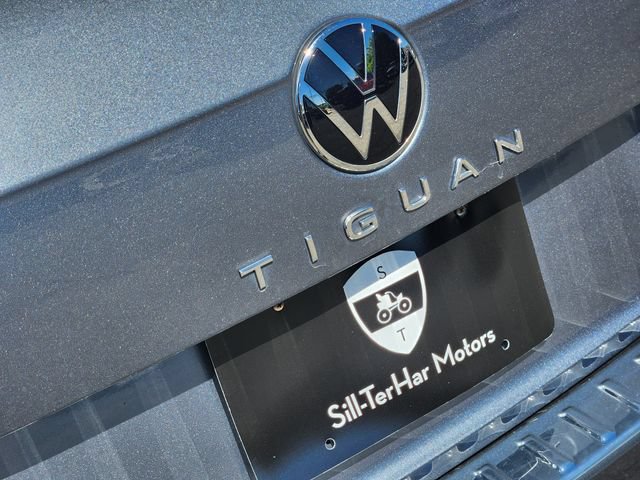 Used 2022 Volkswagen Tiguan SE AWD/4WD image 14