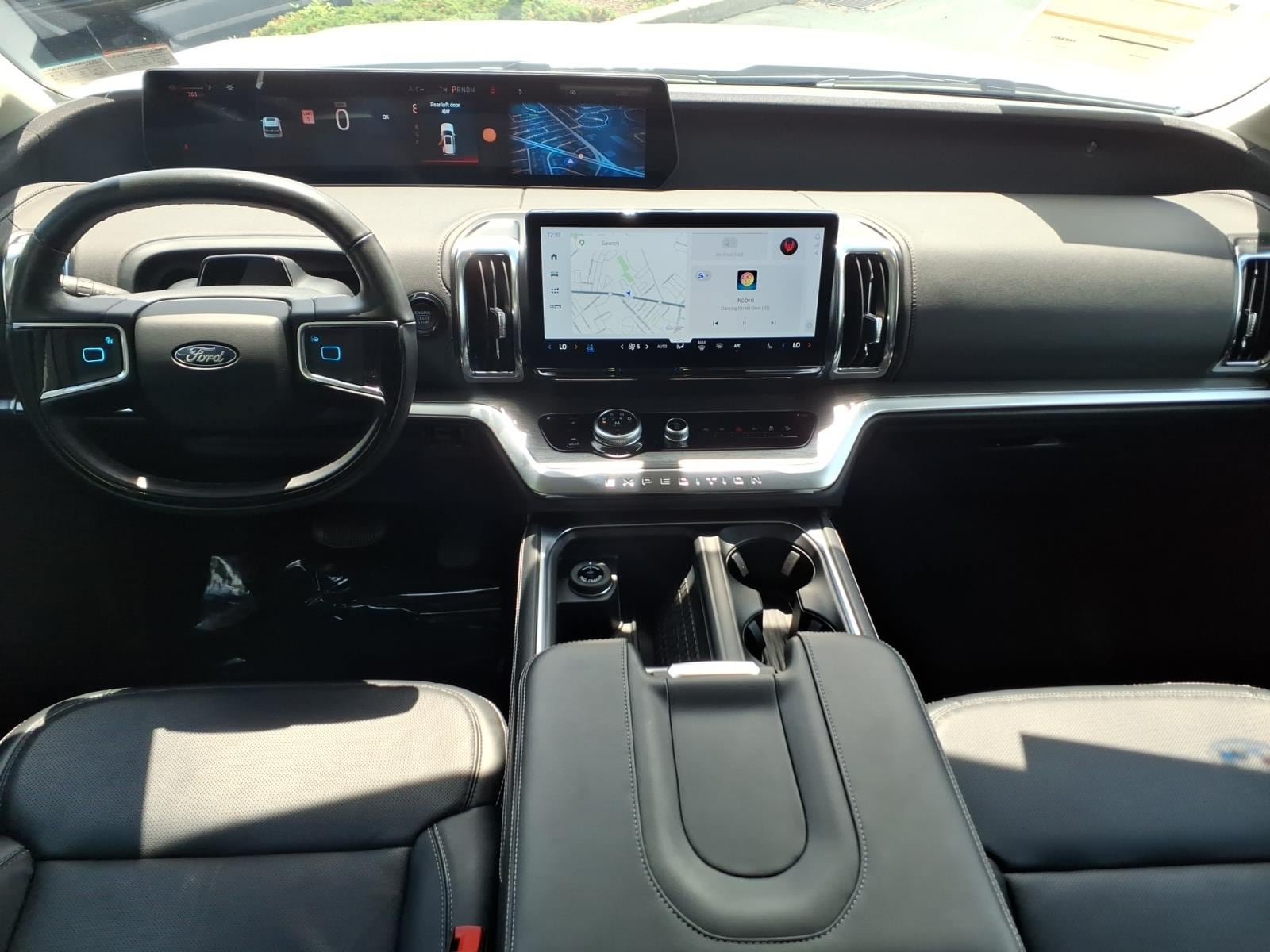 Certified 2025 Ford Expedition Max Platinum AWD/4WD image 13