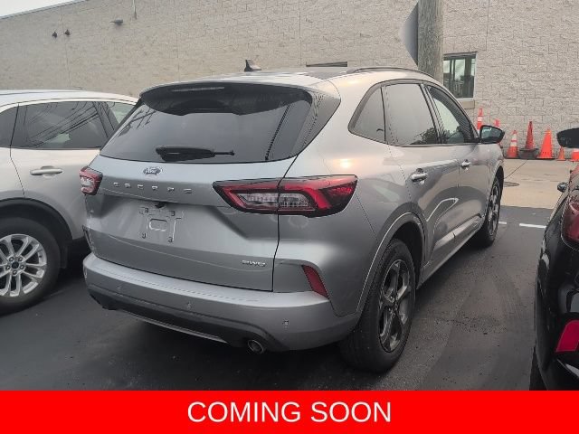 Certified 2024 Ford Escape ST-Line AWD/4WD image 7