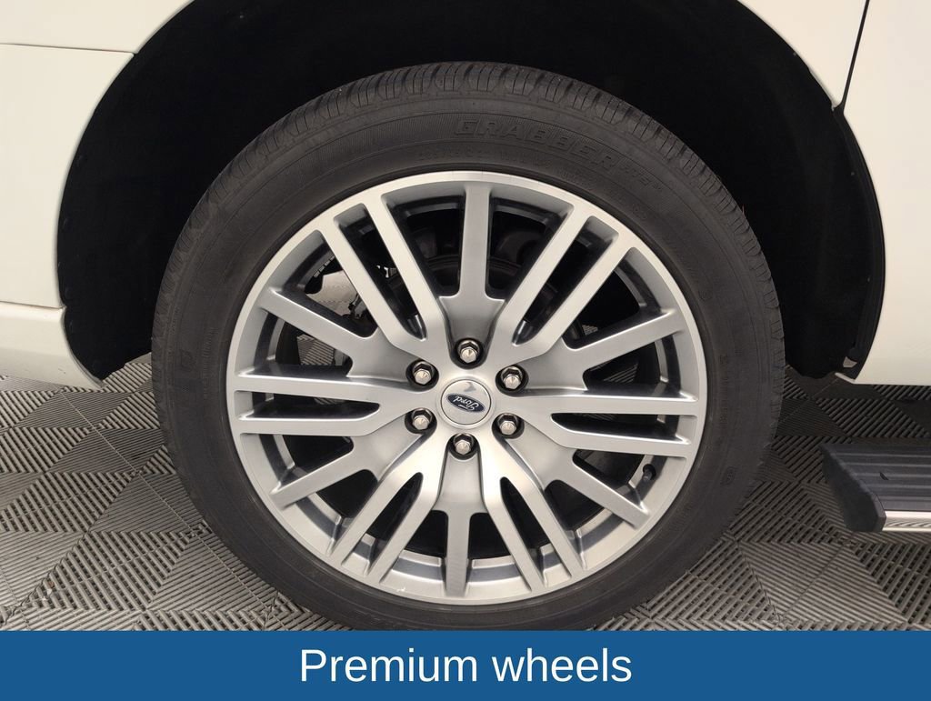 Certified 2023 Ford Expedition Max Platinum image 20