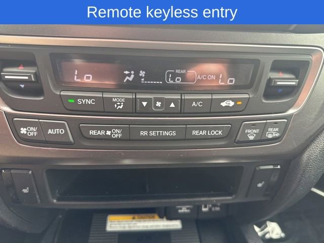 Used 2022 Honda Pilot Special Edition image 16