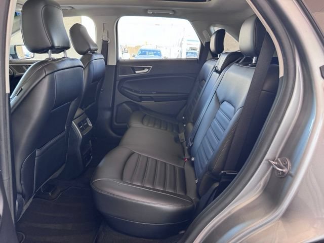 Certified 2020 Ford Edge SEL w/ Convenience Package FWD image 11